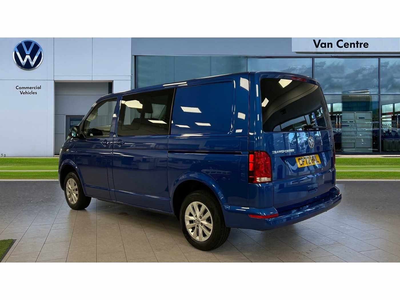 Volkswagen Transporter T30 Kombi Highline SWB 110 PS 2.0 TDI 5sp Manual