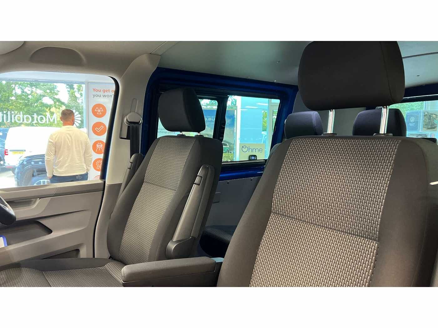 Volkswagen Transporter T30 Kombi Highline SWB 110 PS 2.0 TDI 5sp Manual