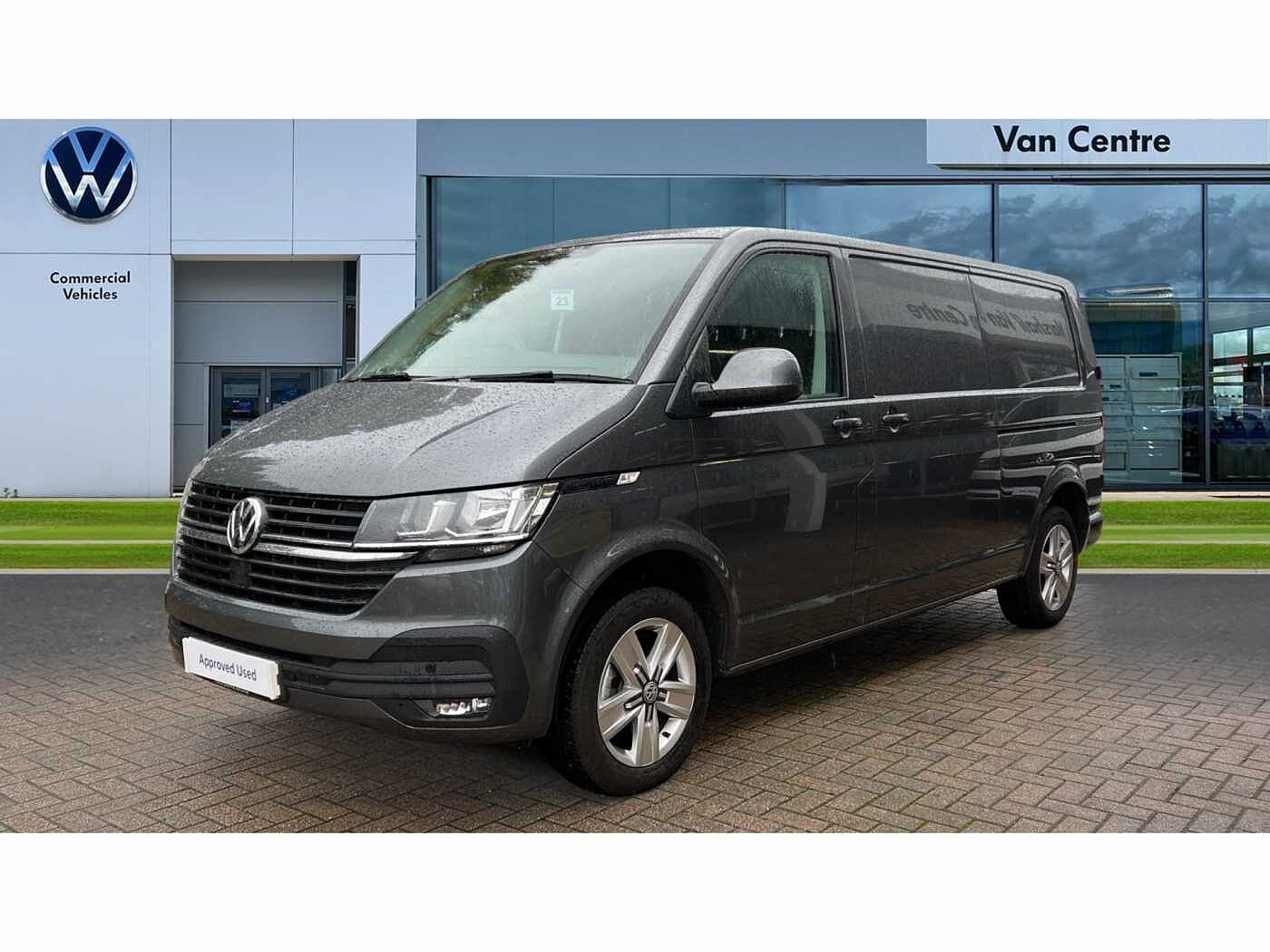 Volkswagen Transporter T32 Panel van Highline LWB 150 PS 2.0 TDI 7sp DSG