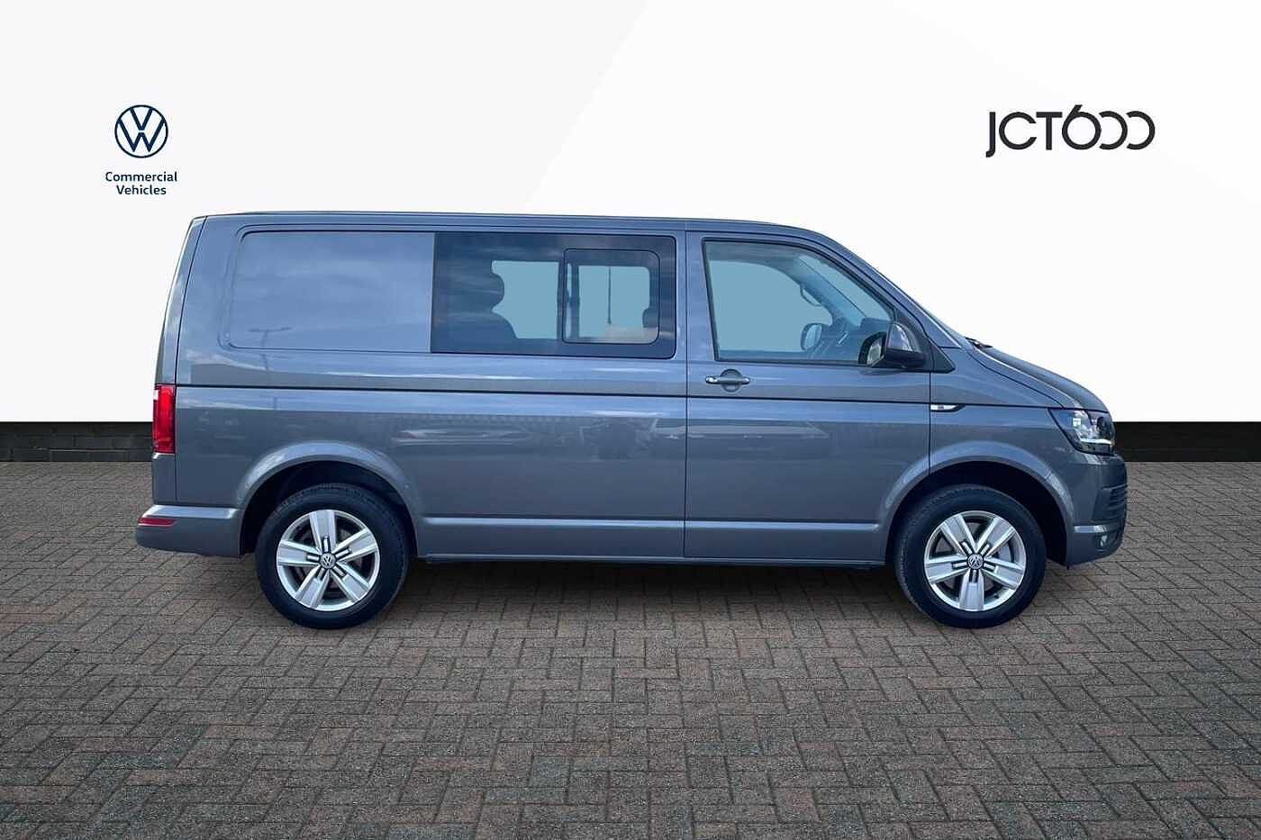 Volkswagen Transporter T32 Highline SWB EU6 150 PS 2.0 TDI BMT 7sp DSG Kombi Van