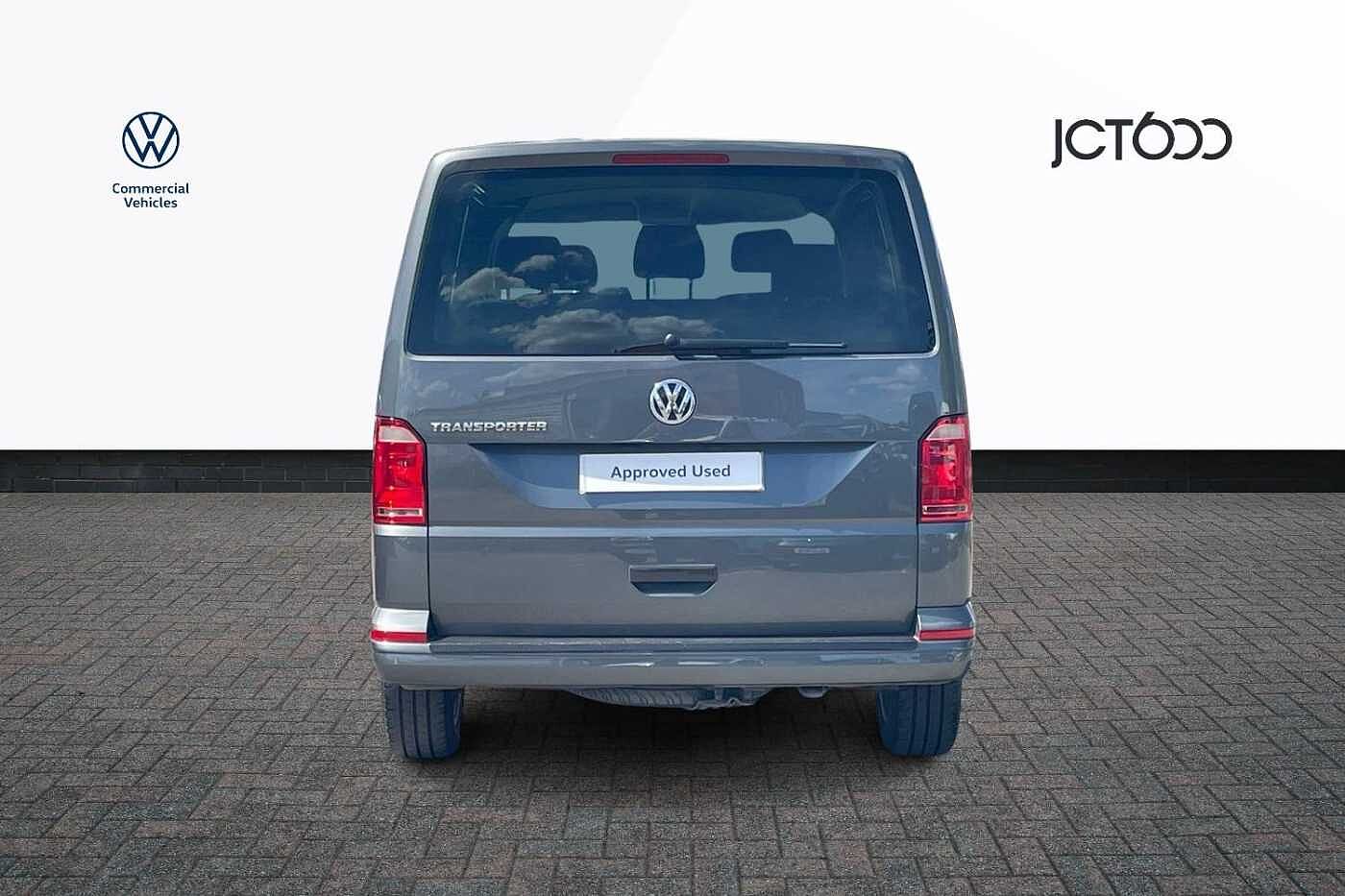 Volkswagen Transporter T32 Highline SWB EU6 150 PS 2.0 TDI BMT 7sp DSG Kombi Van