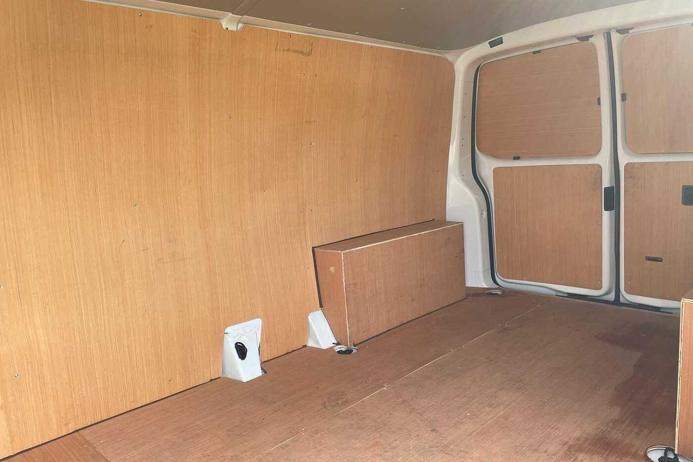 Volkswagen Transporter T32 Highline LWB 150 PS 2.0 TDI 6sp Manual Panel Van