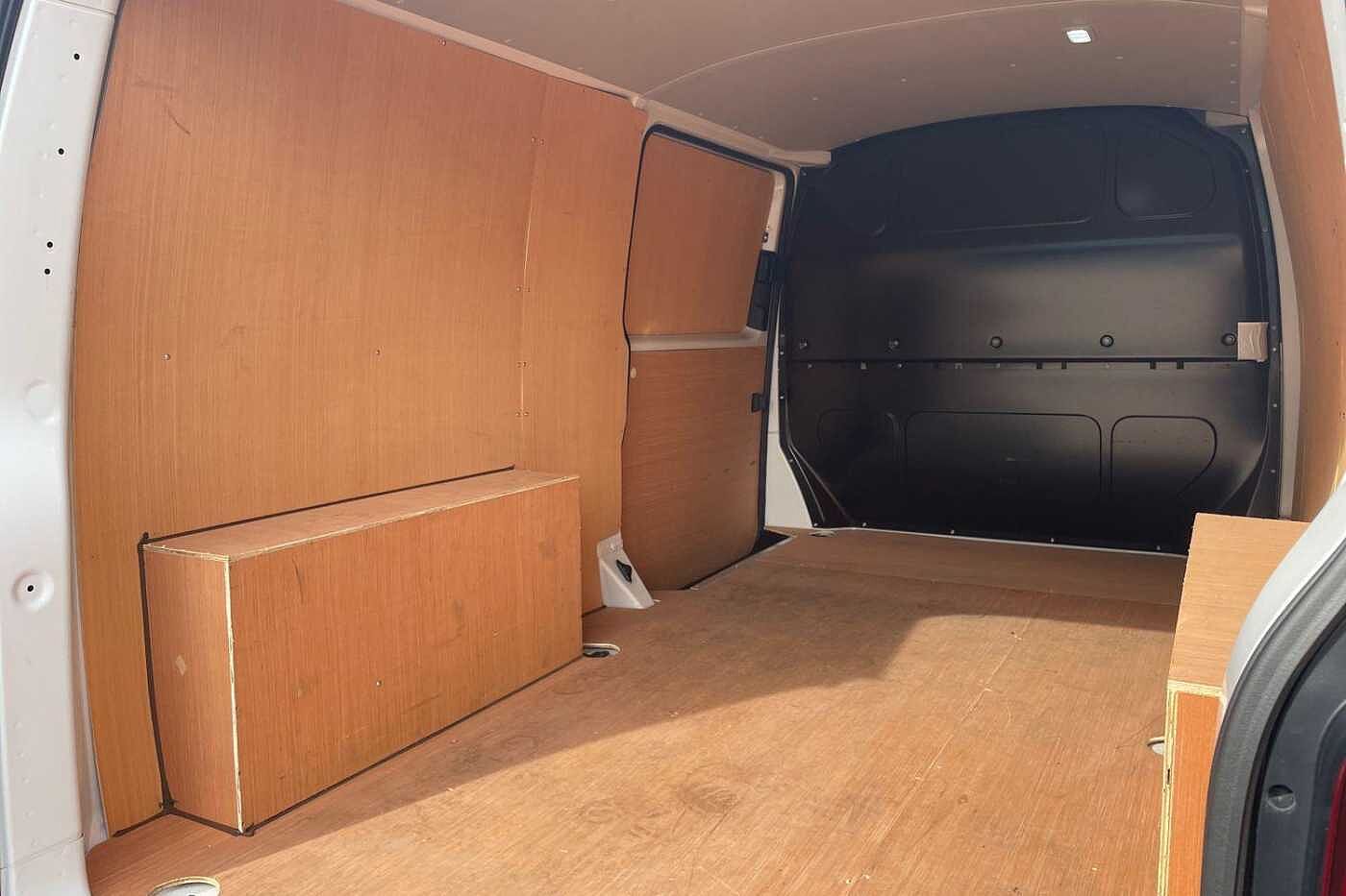 Volkswagen Transporter T32 Highline LWB 150 PS 2.0 TDI 6sp Manual Panel Van