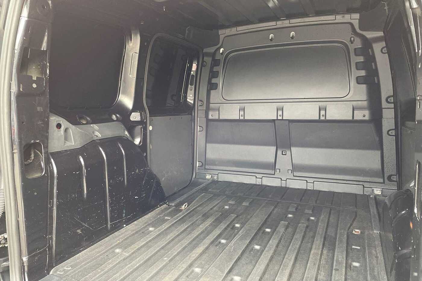 Volkswagen Caddy C20 Cargo Commerce Pro SWB 114 PS 1.5 TSI 7sp DSG Panel Van