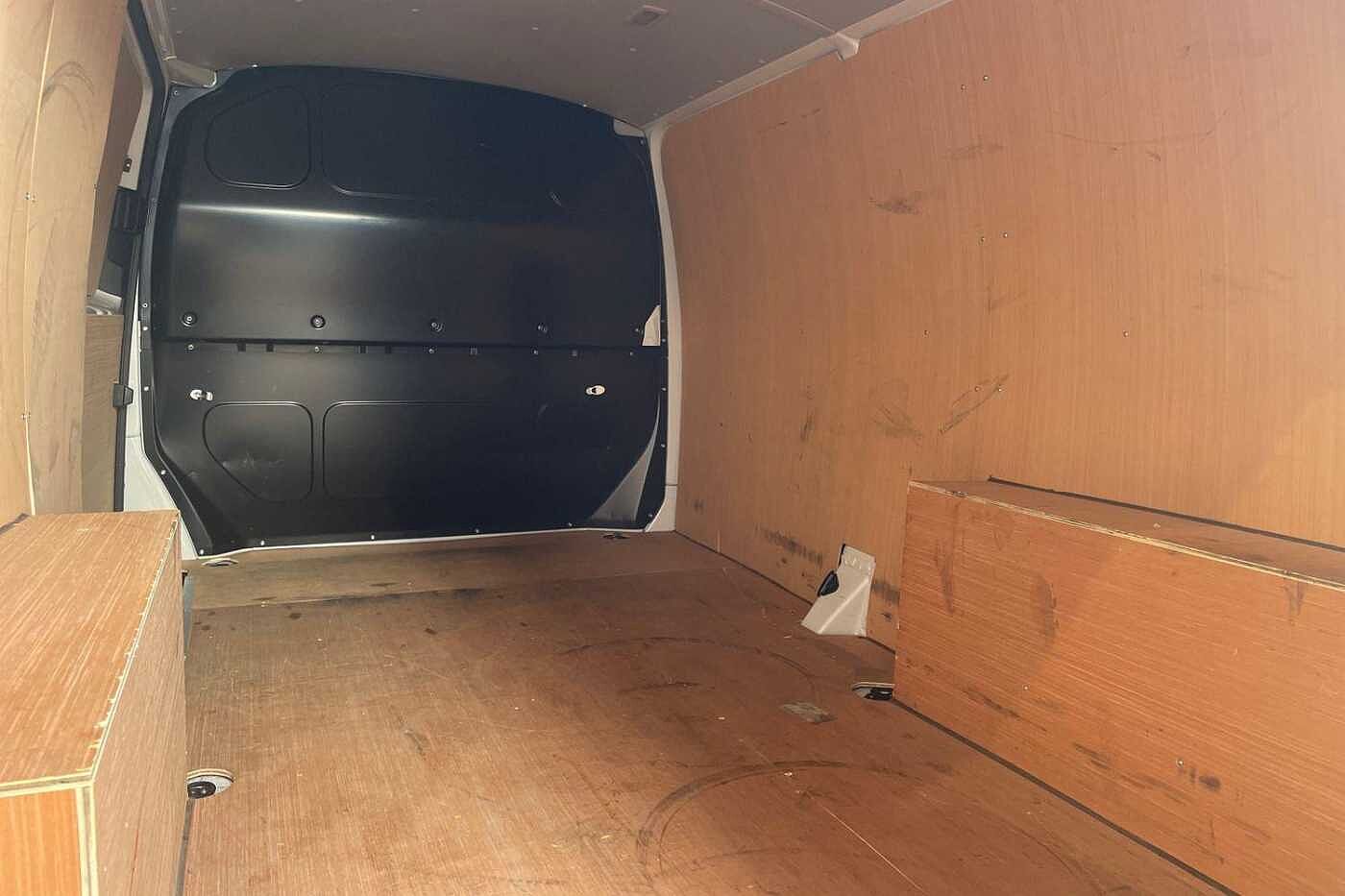 Volkswagen Transporter T32 Highline LWB 150 PS 2.0 TDI 6sp Manual Panel Van