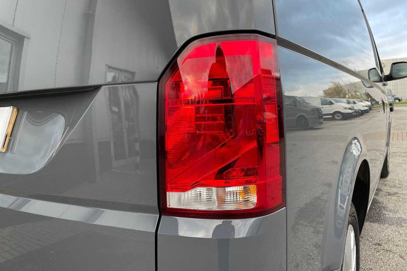 Volkswagen Transporter T30 Highline LWB 110 PS 2.0 TDI 5sp Manual Panel Van