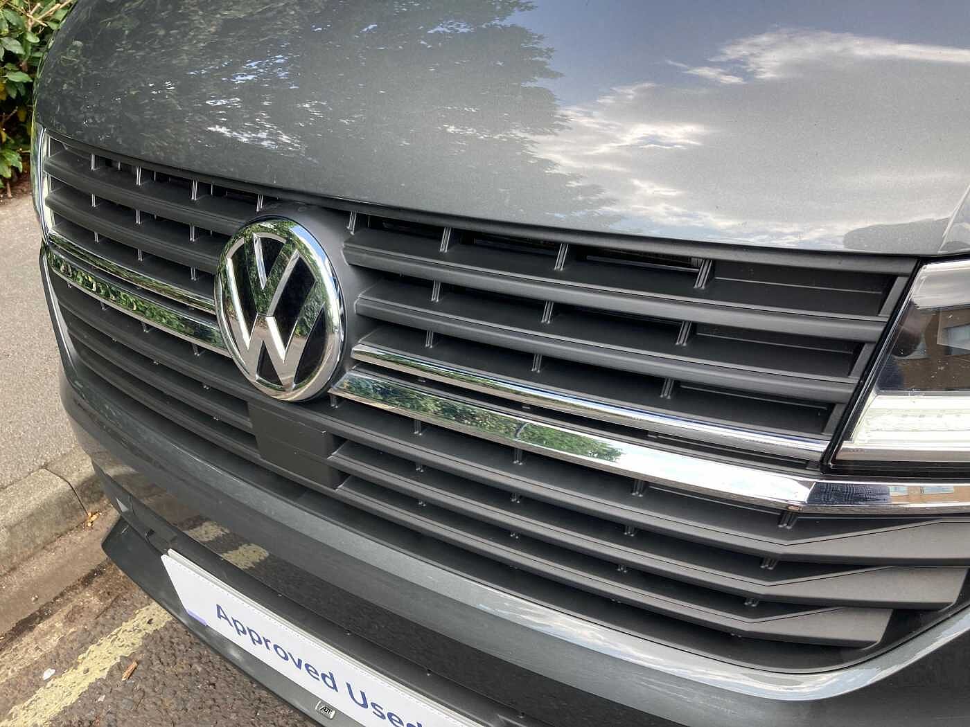 Volkswagen Transporter T32 SWB 2.0 BiTDI 204 Highline DSG