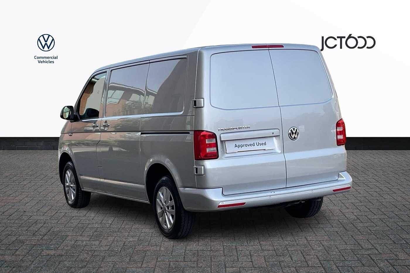 Volkswagen Transporter T28 SWB 2.0 TDI BMT 102 Highline Euro 6