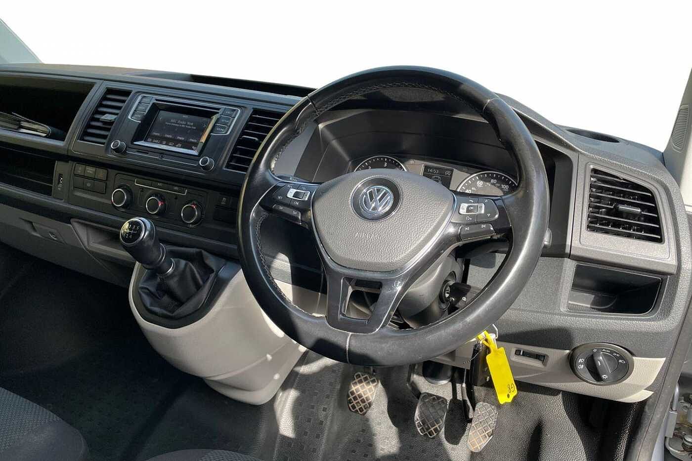 Volkswagen Transporter T28 SWB 2.0 TDI BMT 102 Highline Euro 6