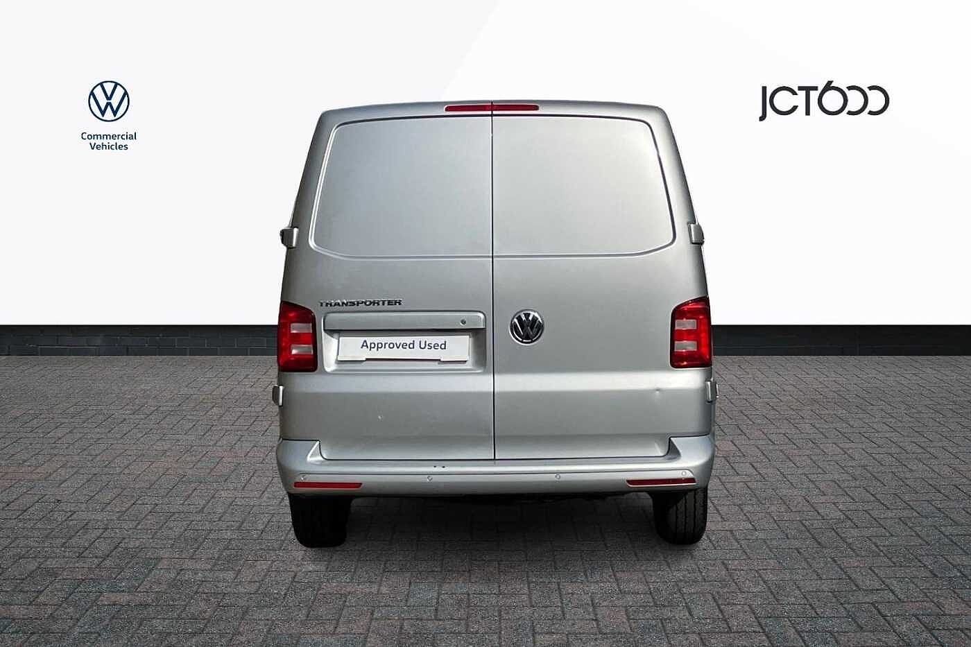 Volkswagen Transporter T28 SWB 2.0 TDI BMT 102 Highline Euro 6