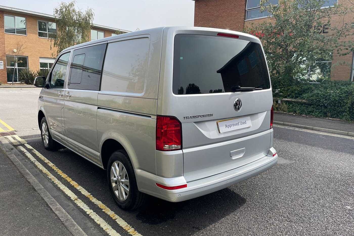 Volkswagen Transporter T30 SWB 2.0 TDI 110 Highline Kombi Van