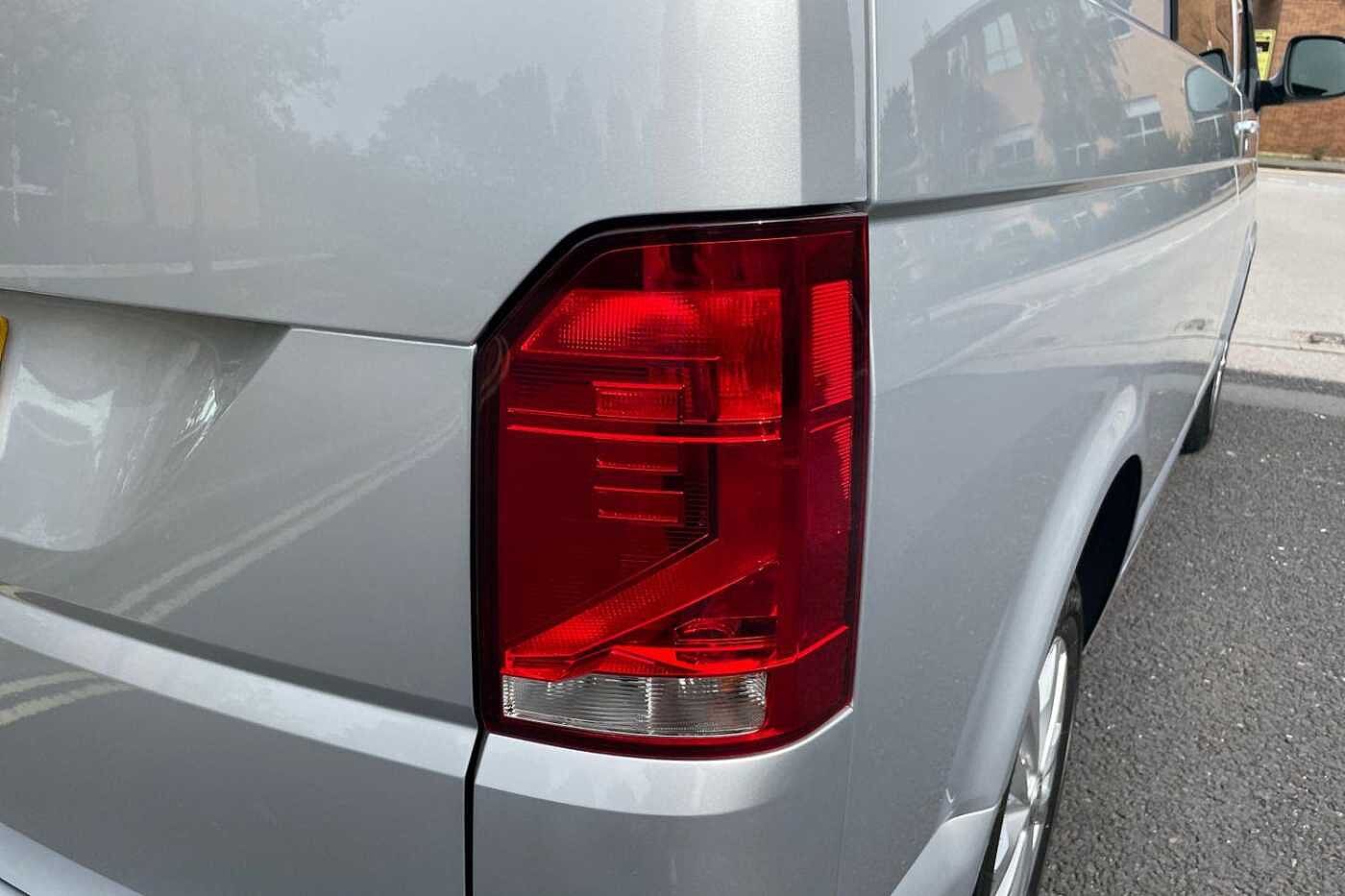 Volkswagen Transporter T30 SWB 2.0 TDI 110 Highline Kombi Van