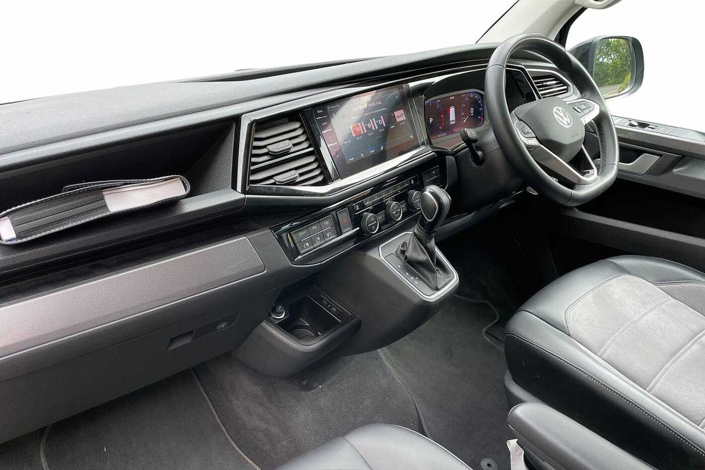 Volkswagen Caravelle 2.0 TDI Executive 150 5dr DSG