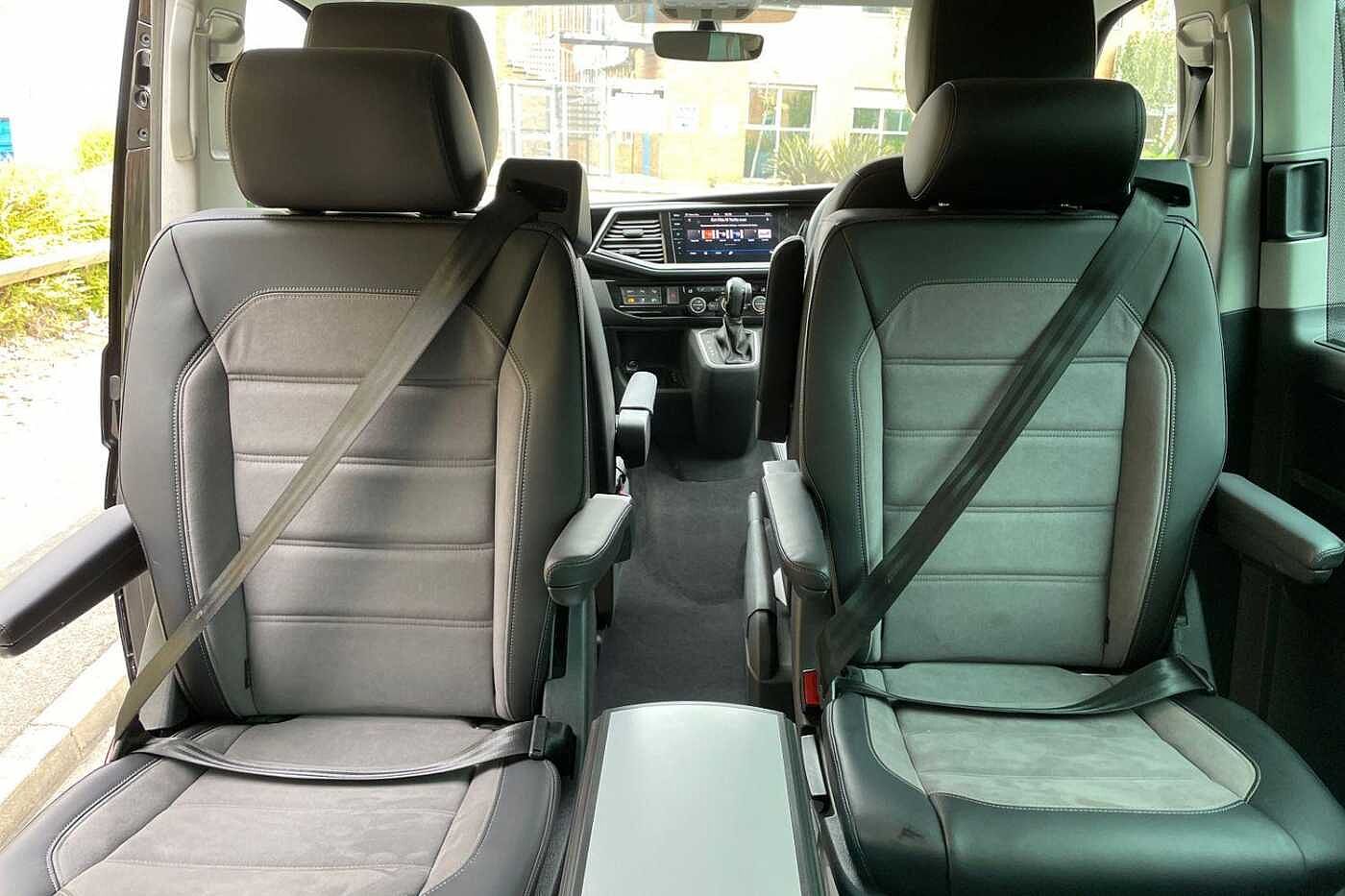 Volkswagen Caravelle 2.0 TDI Executive 150 5dr DSG