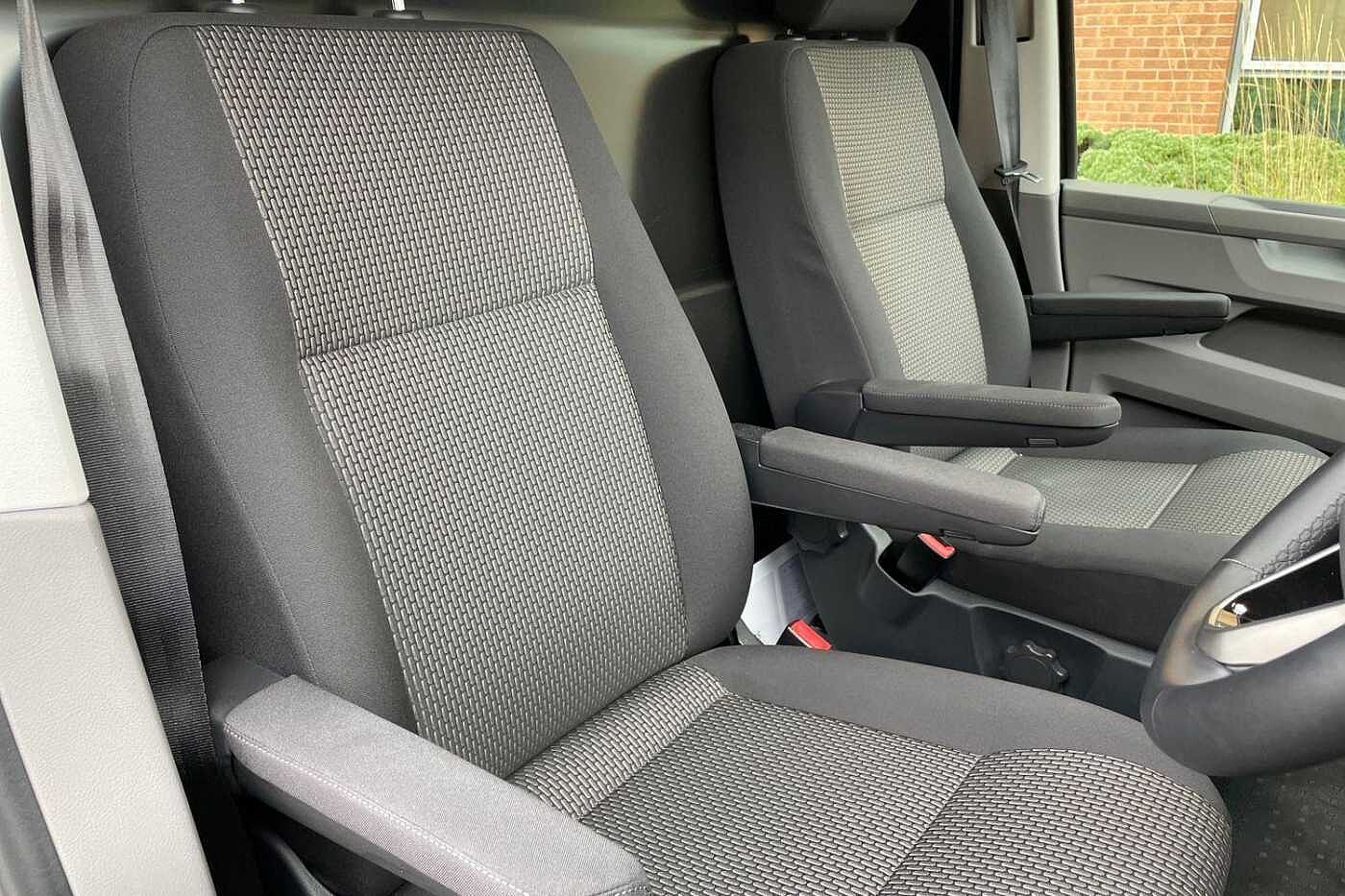 Volkswagen Transporter T30 LWB 2.0 TDI 150 Highline