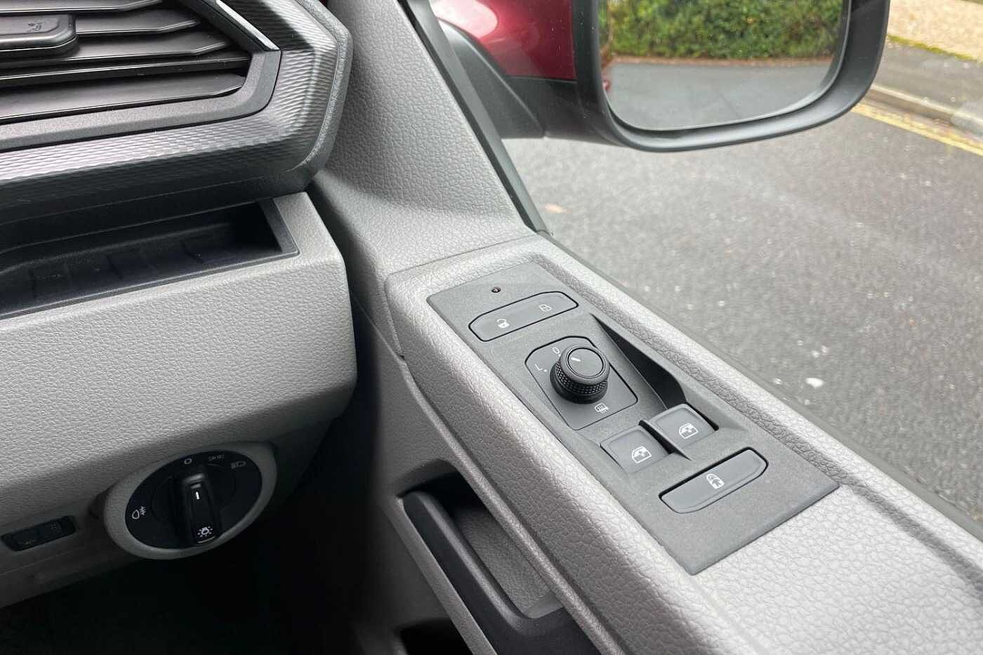Volkswagen California 2.0 TDI Beach Camper 4dr Diesel DSG Euro 6 (s/s) (150 ps)