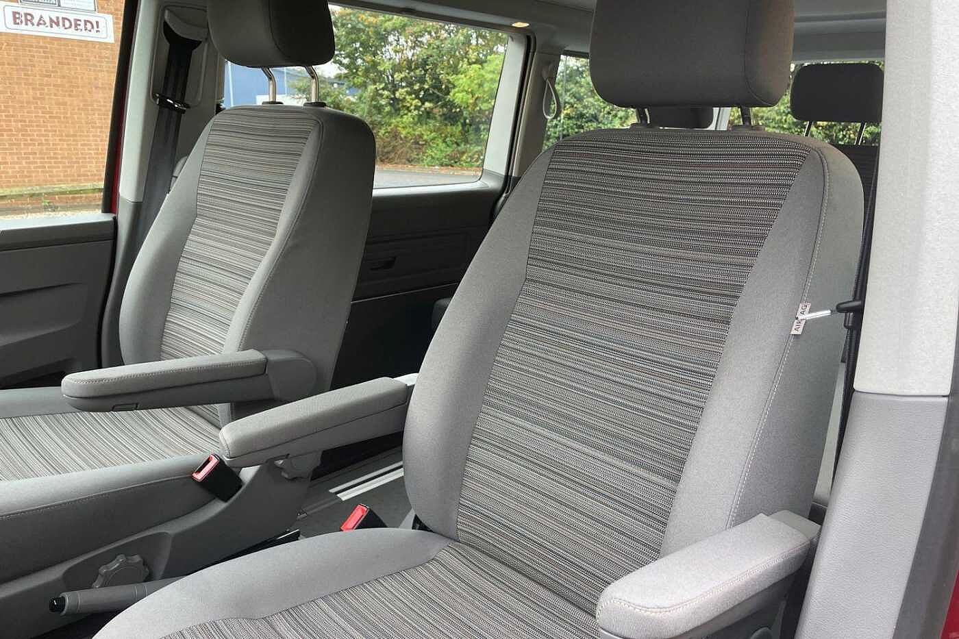 Volkswagen California 2.0 TDI Beach Camper 4dr Diesel DSG Euro 6 (s/s) (150 ps)