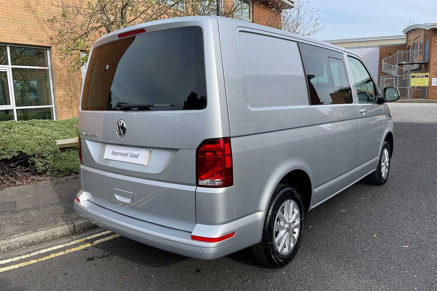 Volkswagen Transporter T30 Kombi Highline SWB 110 PS 2.0 TDI 5sp Manual