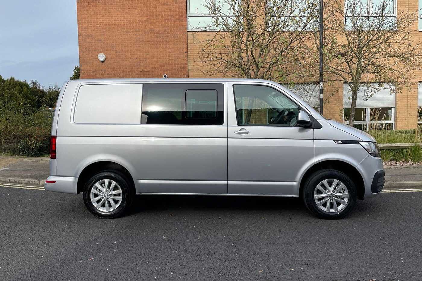 Volkswagen Transporter T30 Kombi Highline SWB 110 PS 2.0 TDI 5sp Manual