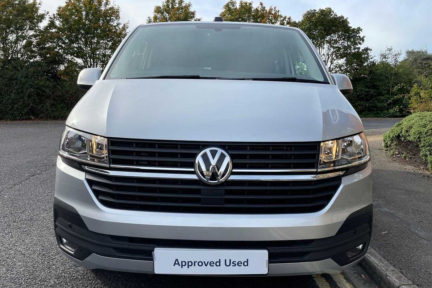 Volkswagen Transporter T30 Kombi Highline SWB 110 PS 2.0 TDI 5sp Manual