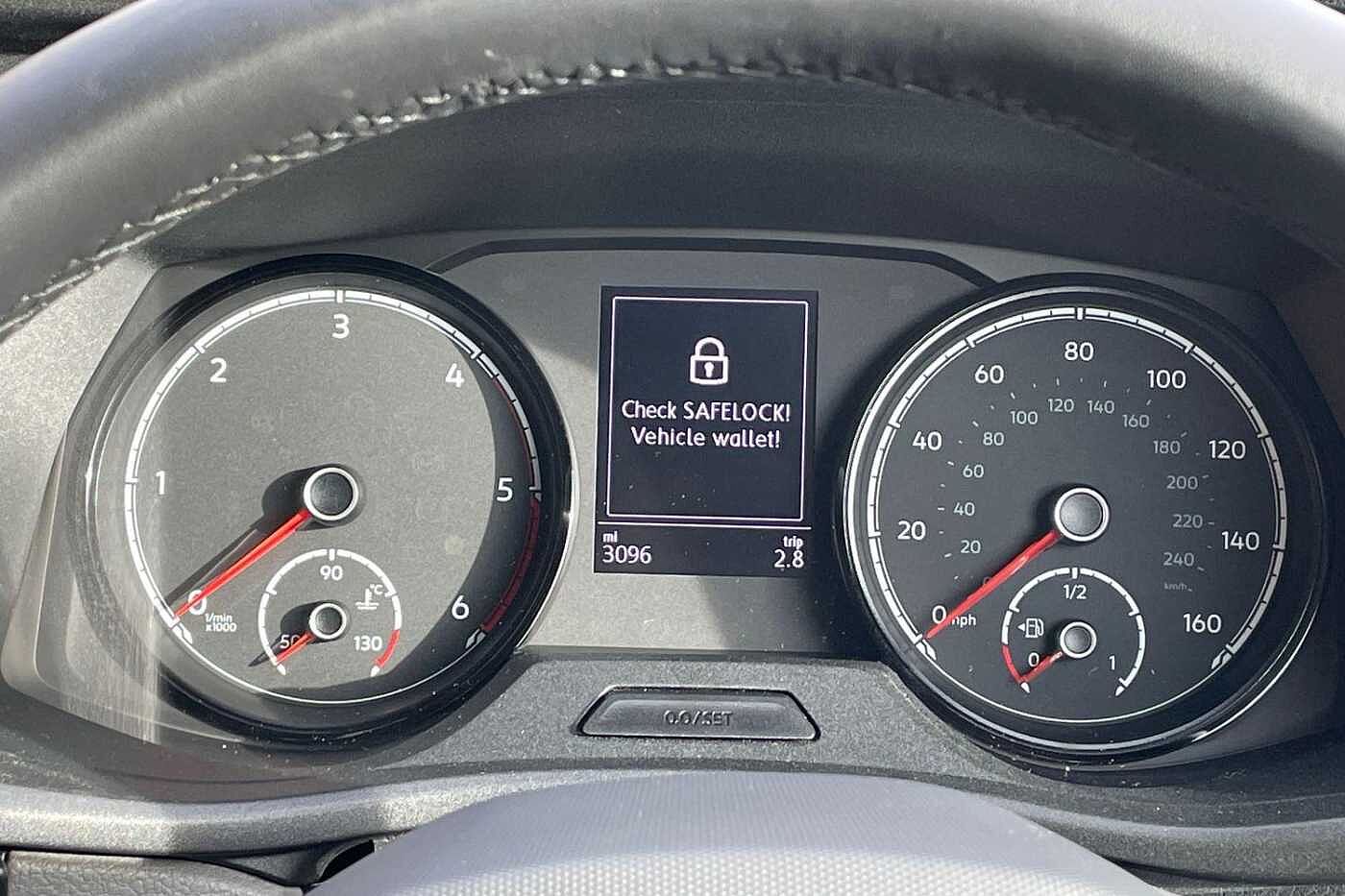 Volkswagen Transporter T30 Kombi Highline SWB 110 PS 2.0 TDI 5sp Manual