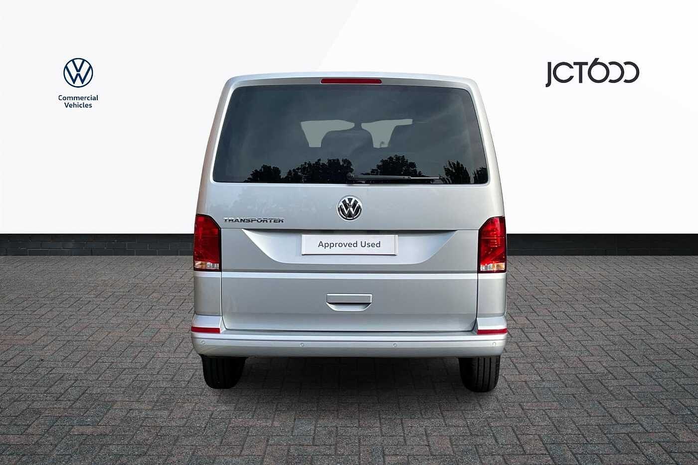 Volkswagen Transporter T30 Kombi Highline SWB 110 PS 2.0 TDI 5sp Manual