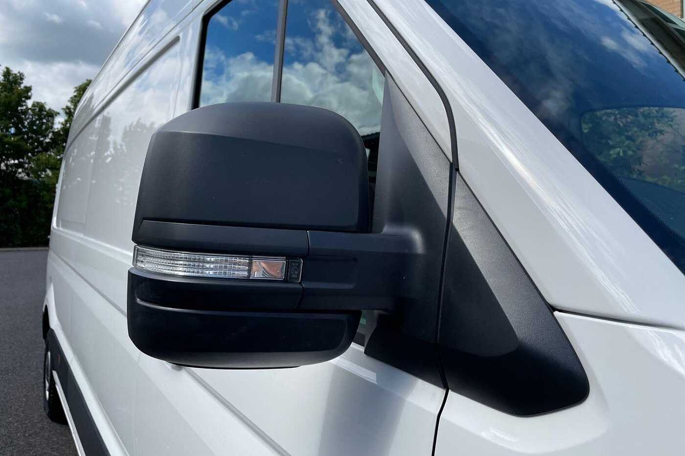 Volkswagen Crafter CR35 LWB FWD 2.0 TDI 140PS Trendline High Roof Van