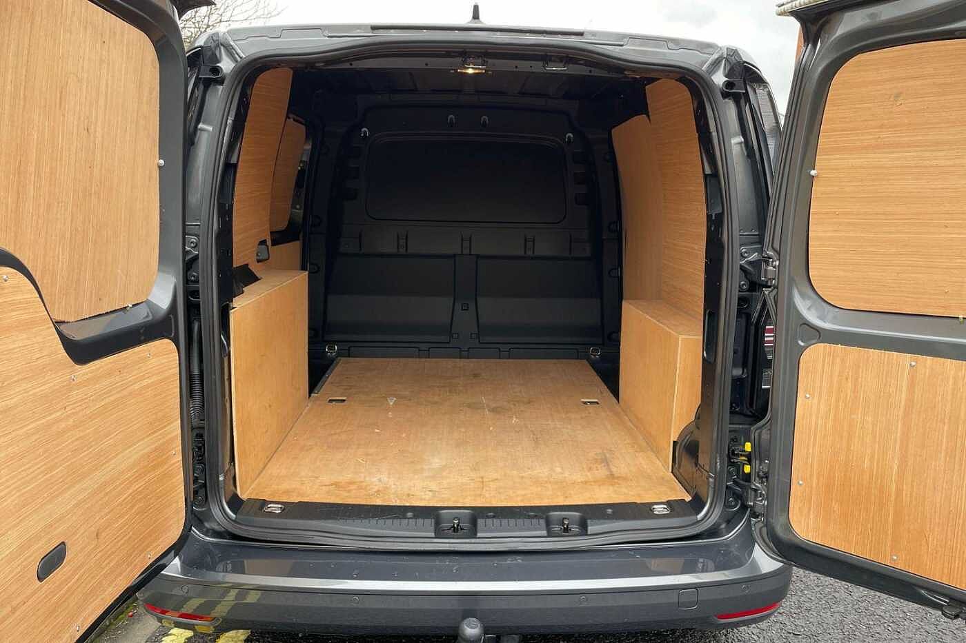 Volkswagen Caddy C20 Cargo Commerce Pro SWB 102