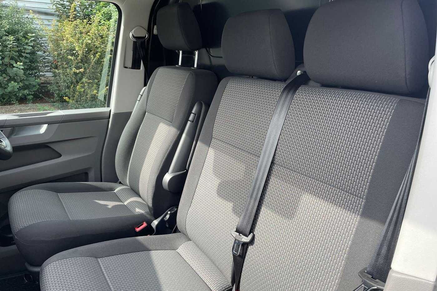 Volkswagen Transporter T32 SWB 2.0 BiTDI 204 Highline DSG
