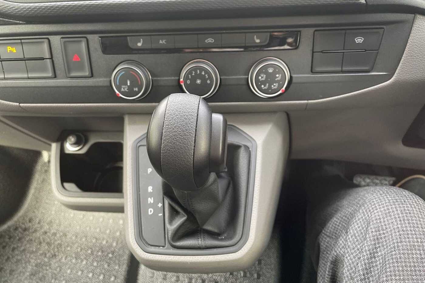 Volkswagen Transporter T32 SWB 2.0 BiTDI 204 Highline DSG