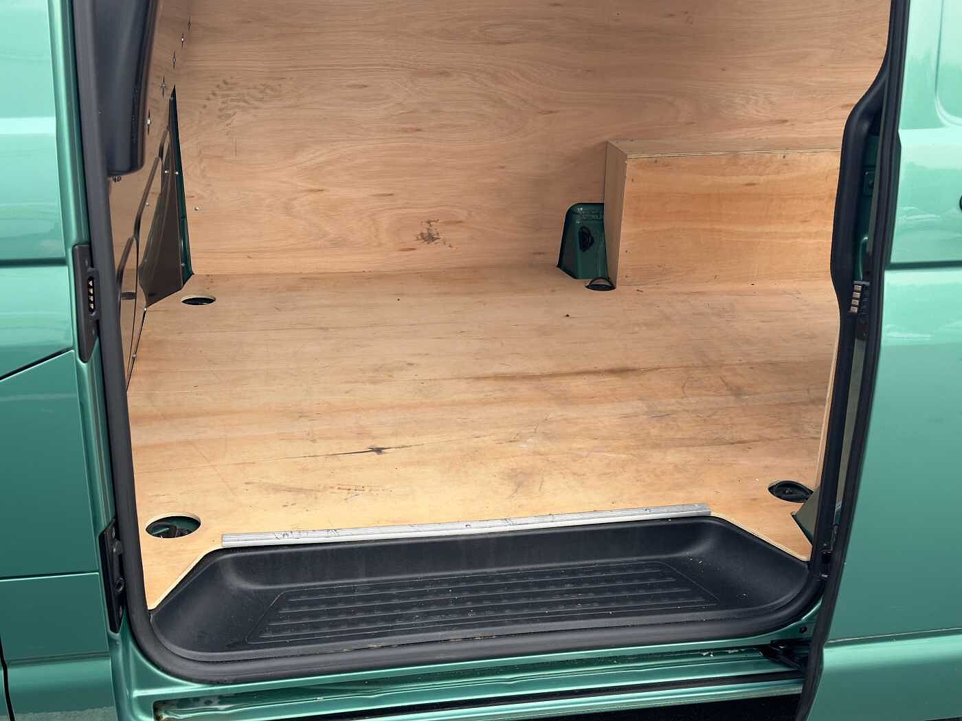 Volkswagen Transporter PV 2.0TDI 150PS Eu6 T32 Highline SWB 4Motion,Diff lock, Tow bar