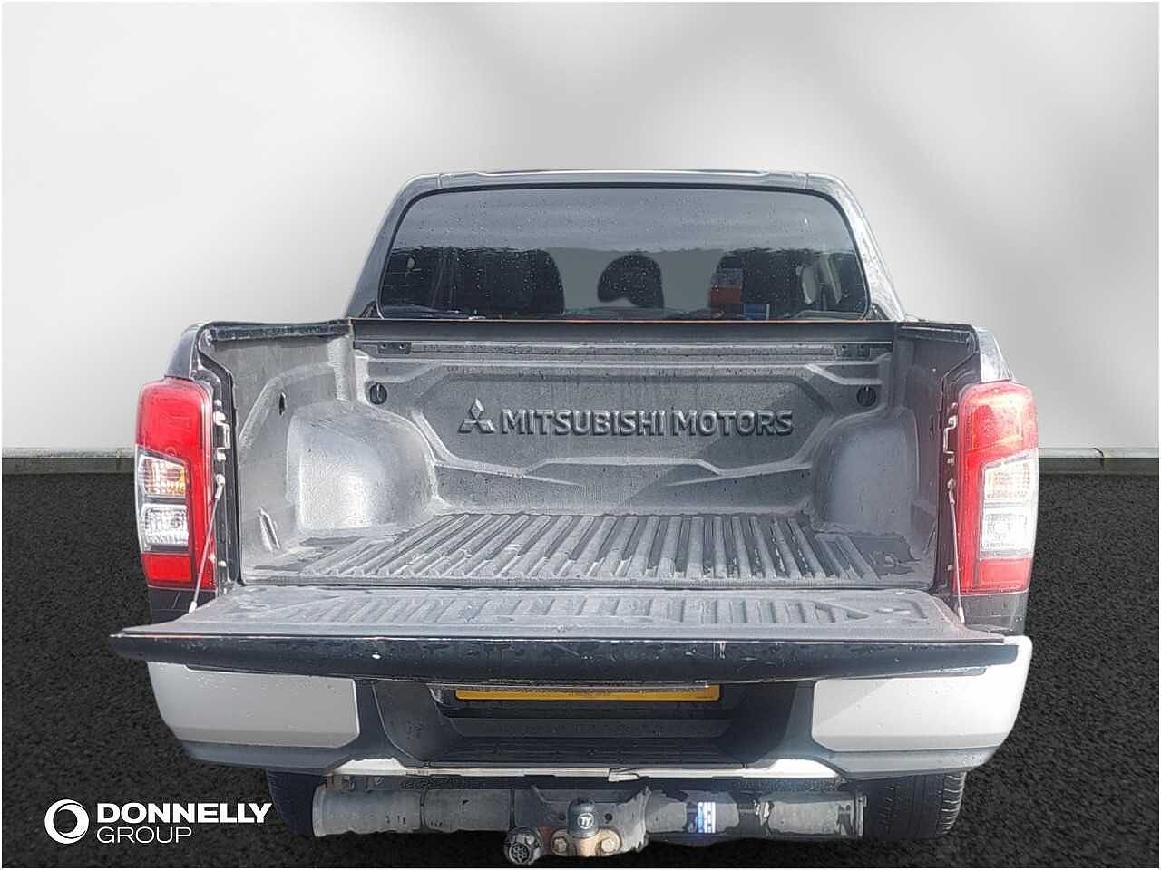 Mitsubishi L200 Double Cab DI-D 150 Warrior 4WD Auto