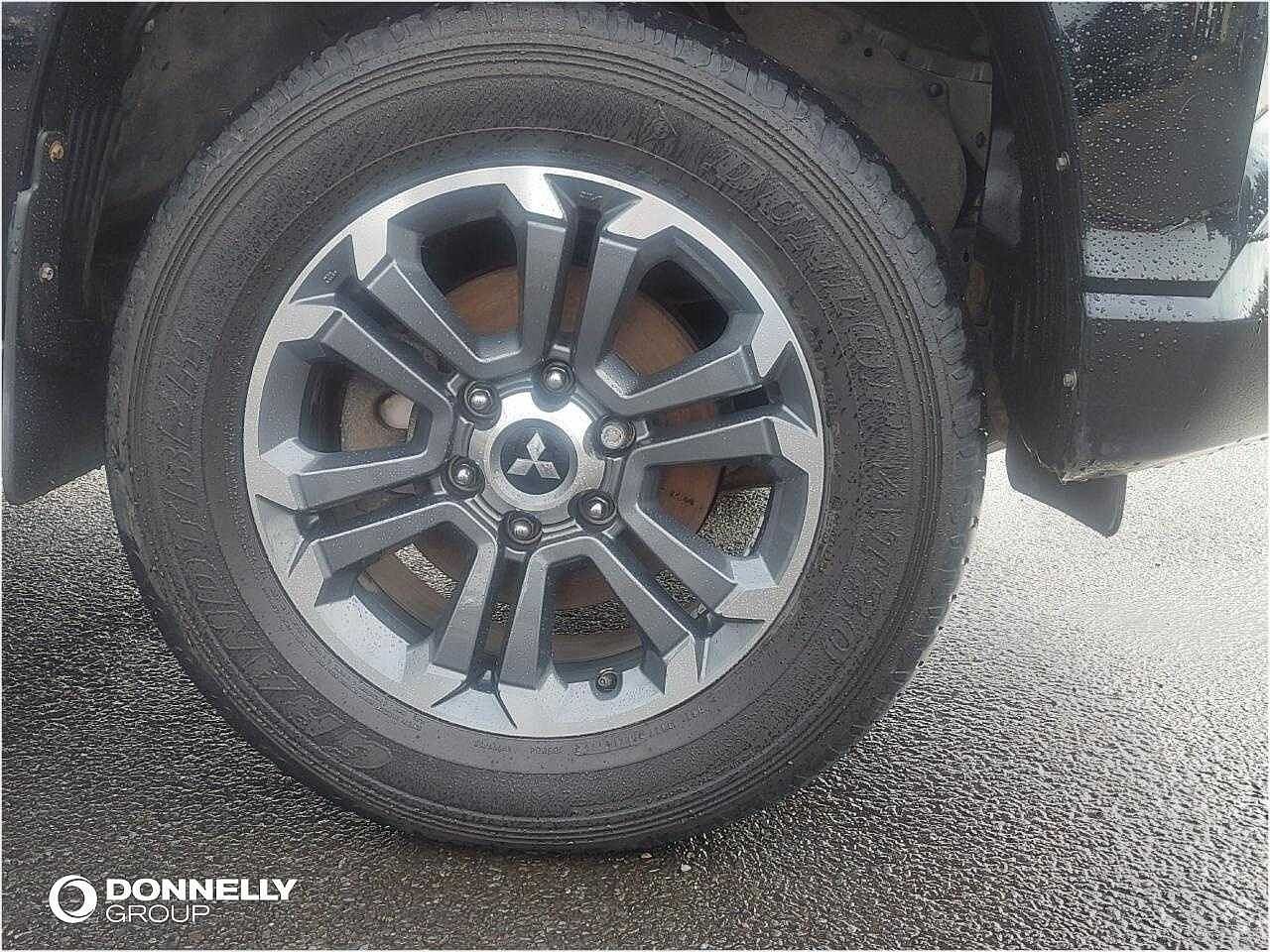 Mitsubishi L200 Double Cab DI-D 150 Warrior 4WD Auto