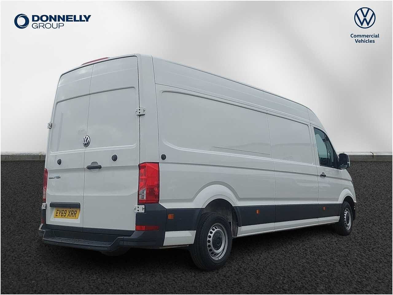 Volkswagen Crafter 2.0 TDI 140PS Startline High Roof Van