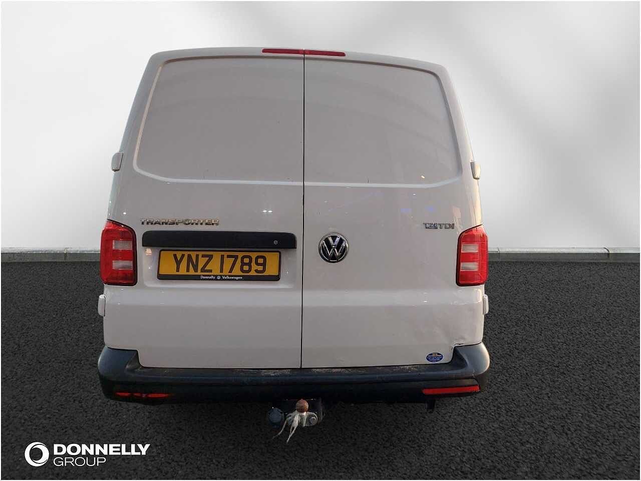 Volkswagen Transporter 2.0 TDI BMT 102 Startline Van Euro 6