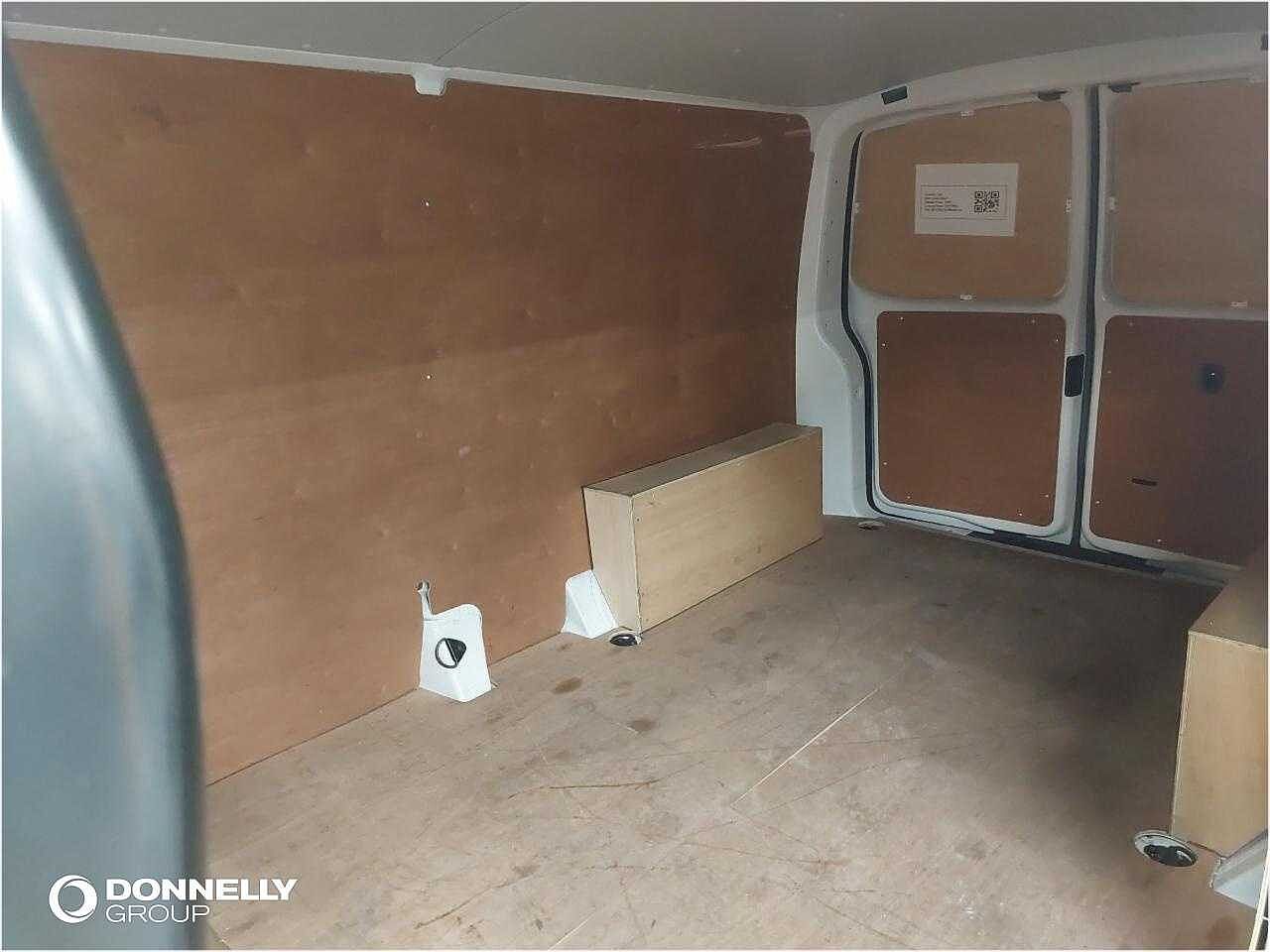 Volkswagen Transporter 2.0 TDI 110 Startline Van