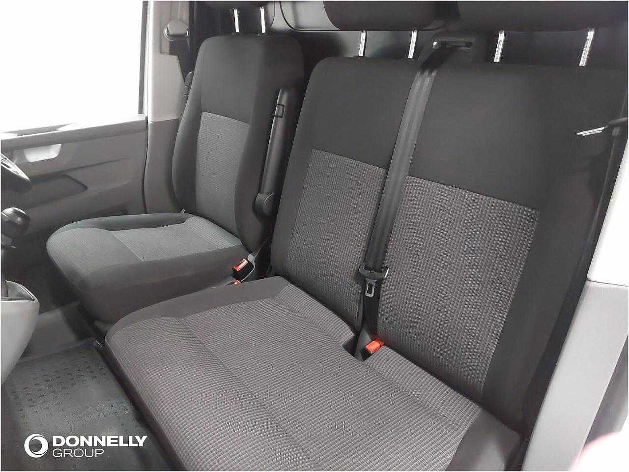 Volkswagen Transporter 2.0 TDI 110 Startline Van