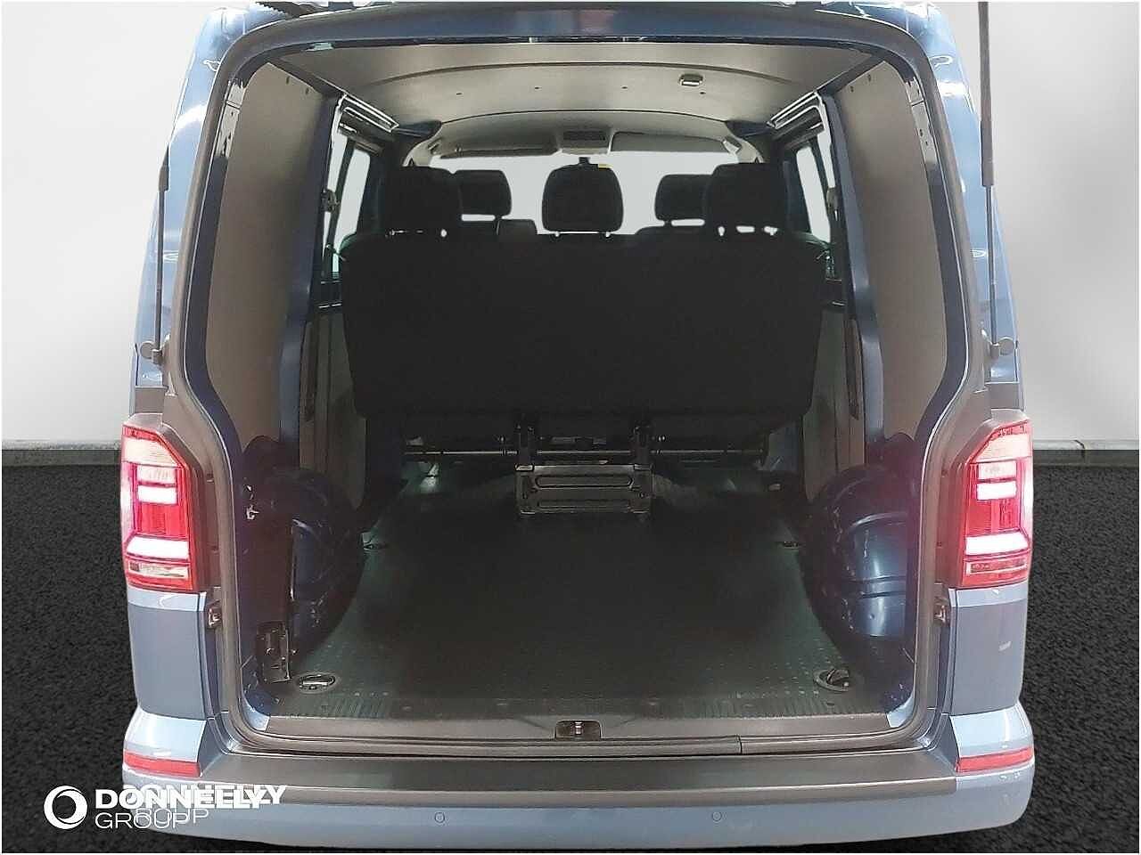 Volkswagen Transporter 2.0 TDI BMT 150 Highline Kombi Van