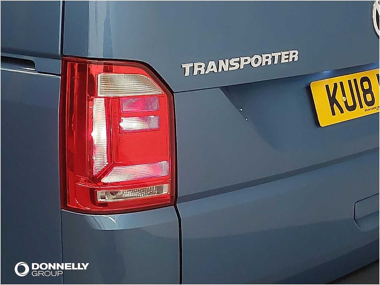 Volkswagen Transporter 2.0 TDI BMT 150 Highline Kombi Van