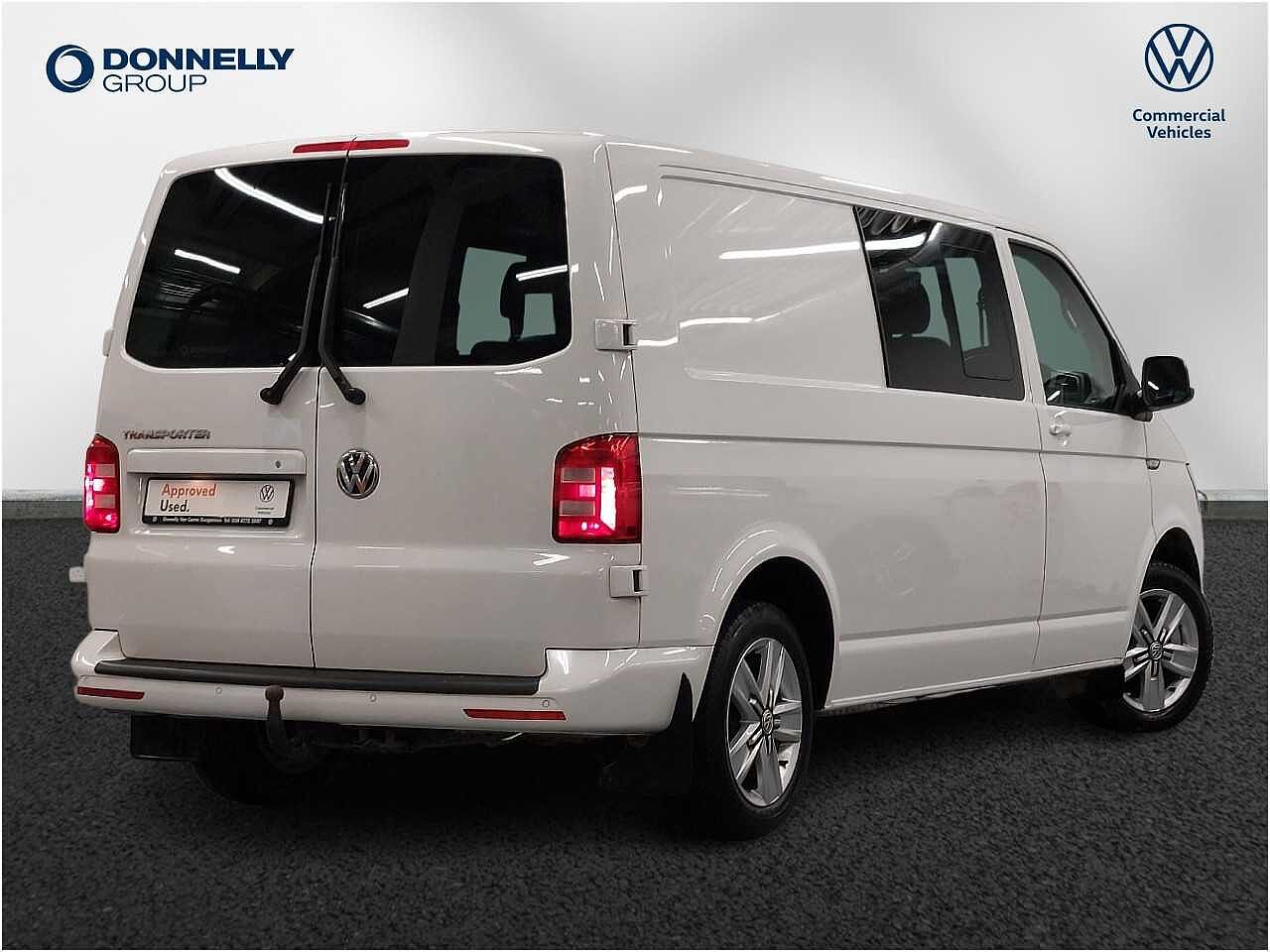 Volkswagen Transporter 2.0 TDI BMT 150 Highline Kombi Van DSG