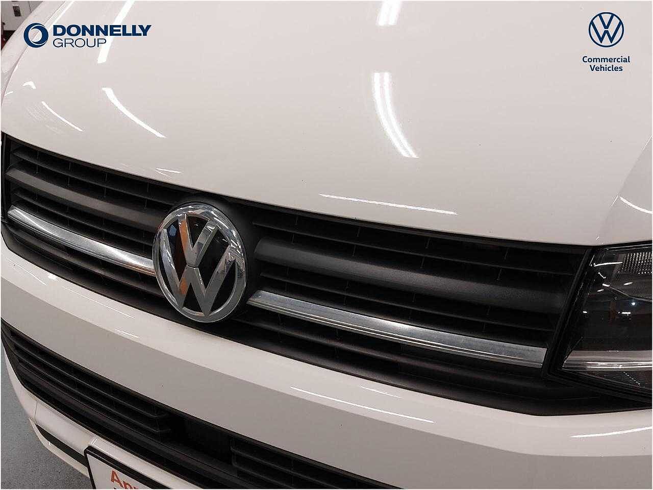 Volkswagen Transporter 2.0 TDI BMT 150 Highline Kombi Van DSG