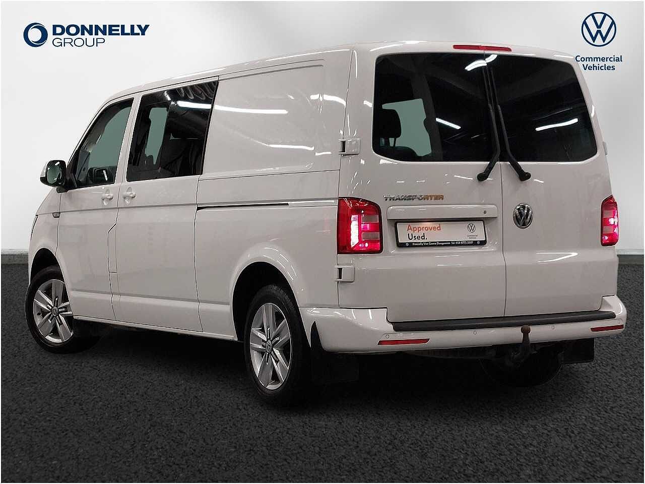 Volkswagen Transporter 2.0 TDI BMT 150 Highline Kombi Van DSG