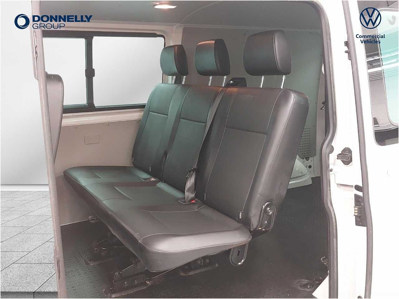 Volkswagen Transporter 2.0 TDI BMT 150 Highline Kombi Van DSG