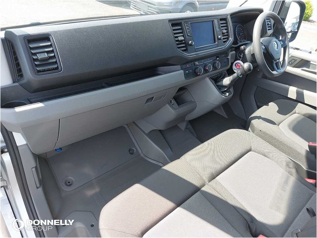 Volkswagen Crafter 2.0 TDI 140PS Trendline High Roof Van