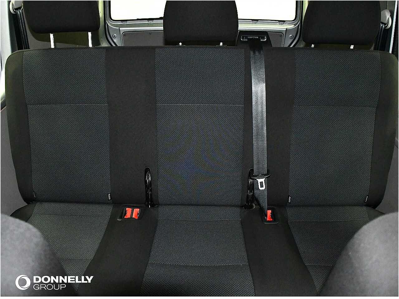 Volkswagen Transporter 2.0 TDI BMT 150 Highline Kombi Van