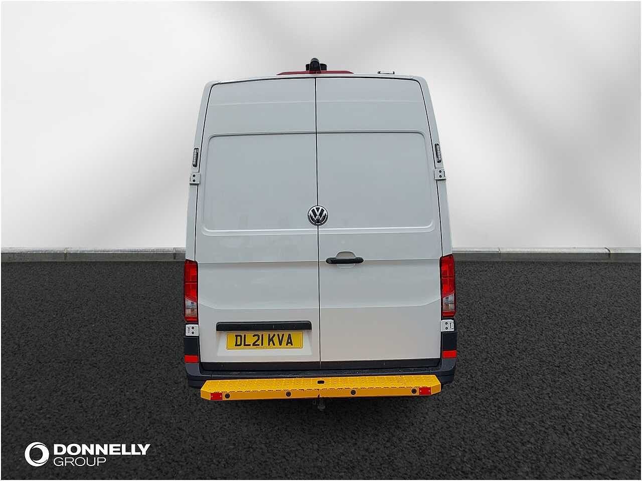 Volkswagen Crafter 2.0 TDI 140PS Welfare Startline High Roof Van