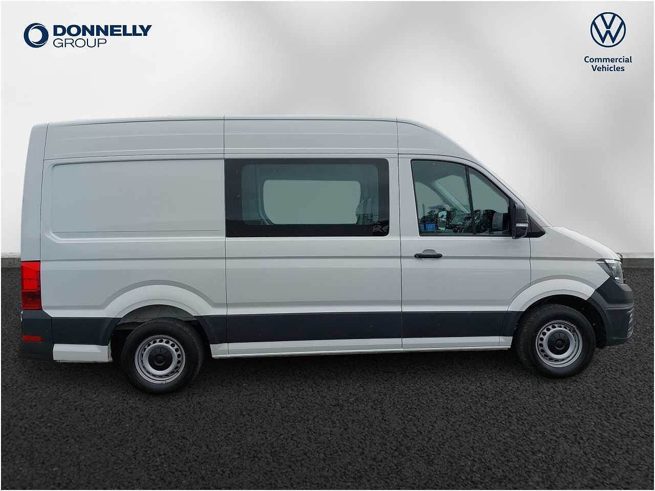 Volkswagen Crafter 2.0 TDI 140PS Welfare Startline High Roof Van