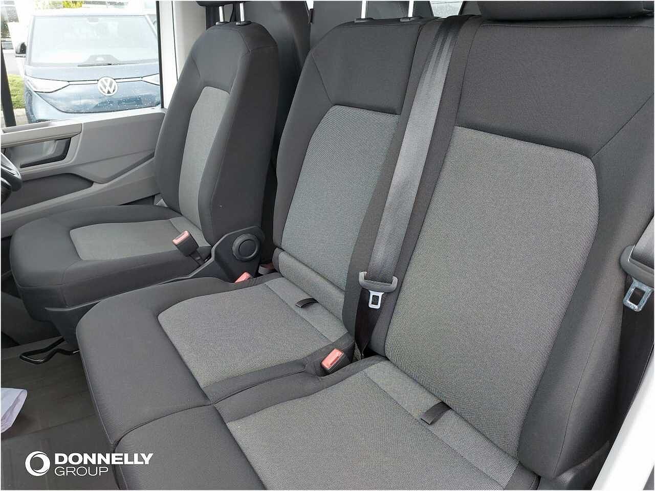 Volkswagen Crafter 2.0 TDI 140PS Welfare Startline High Roof Van