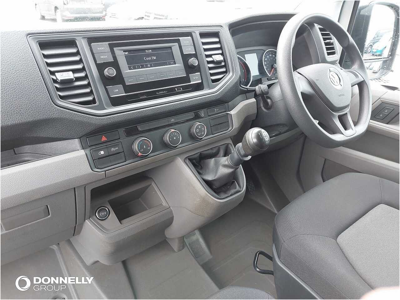 Volkswagen Crafter 2.0 TDI 140PS Welfare Startline High Roof Van