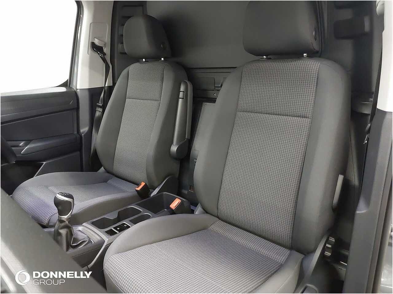 Volkswagen Caddy 2.0 TDI 102PS Commerce Pro Van